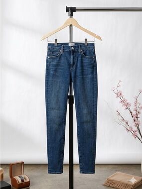 Citizens of Humanity Rocket High Rise Skinny Jeans - Dark Wash ✨26